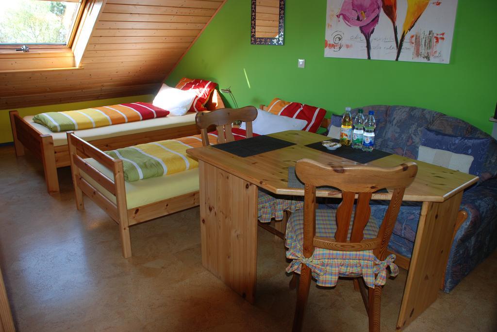 שוואבאך Gaestezimmer Anita מראה חיצוני תמונה